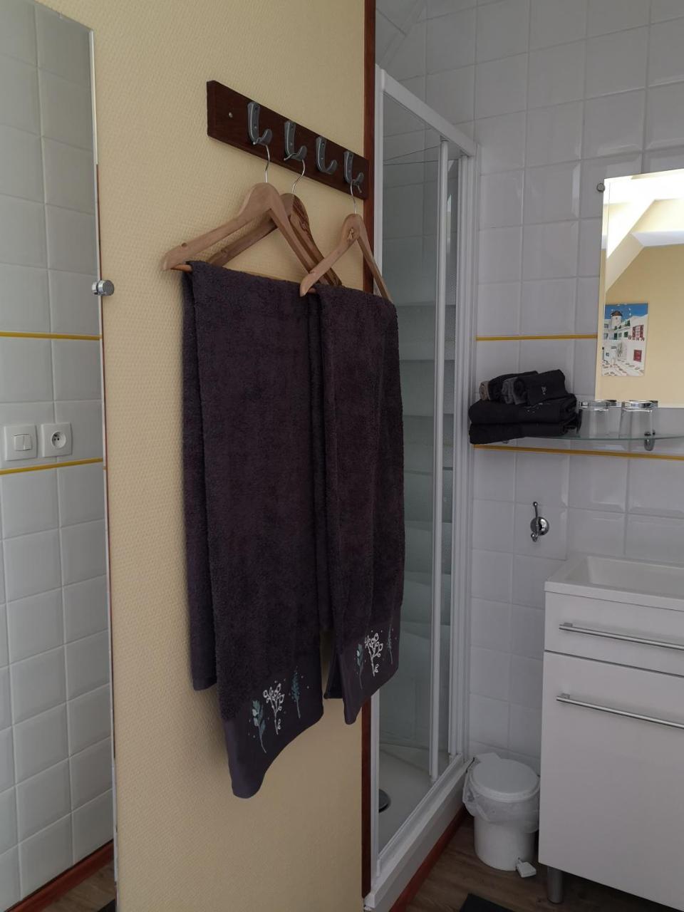 La Hautee Des Francs Veigne Luaran gambar